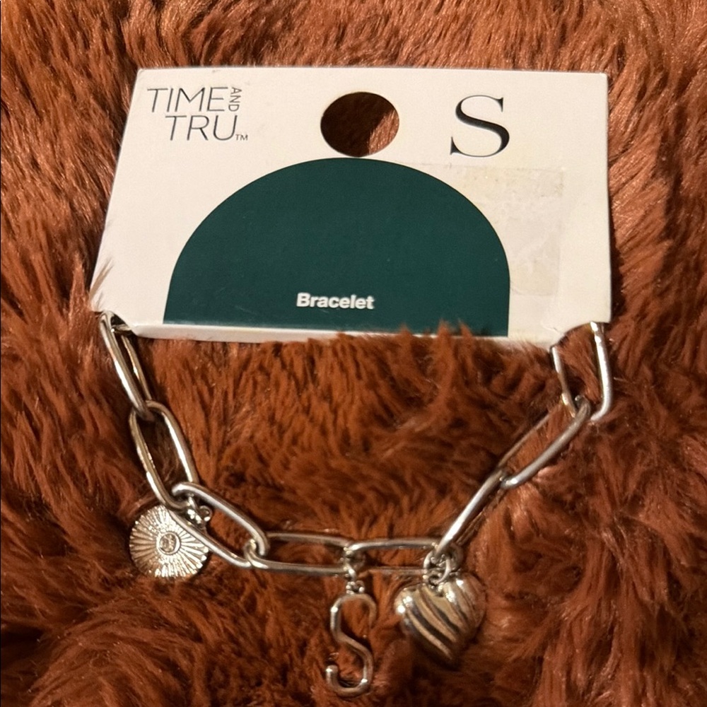 Time and Tru Silver Link Bracelet with Sunburst, S Initial & Heart Charms
